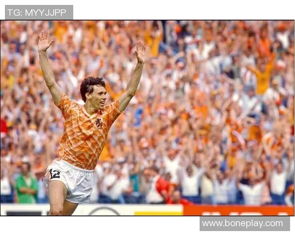 1993年外国足球明星的辉煌成就与影响力探讨 1993年外国足球明星的辉煌成就与影响力探讨