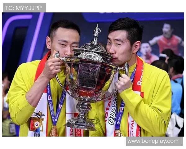 西安羽毛球队中路突破的战术解析与未来发展展望 西安羽毛球队中路突破的战术解析与未来发展展望