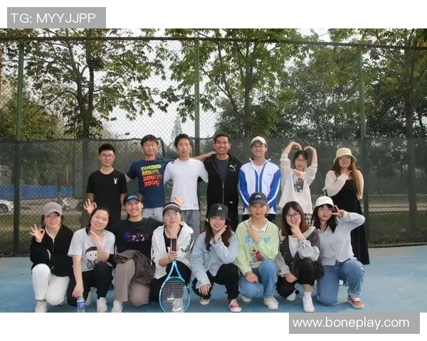 赛后分析:杭州网球队与深圳网球队的表现与状态对比探讨 赛后分析:杭州网球队与深圳网球队的表现与状态对比探讨